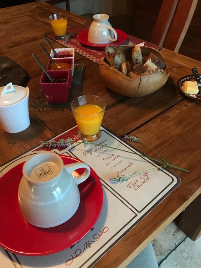 La Gravinette Bed & Breakfast Cruet Luaran gambar