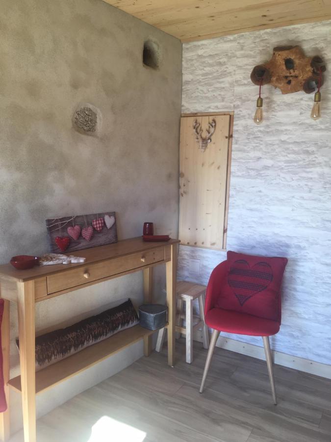La Gravinette Bed & Breakfast Cruet Luaran gambar